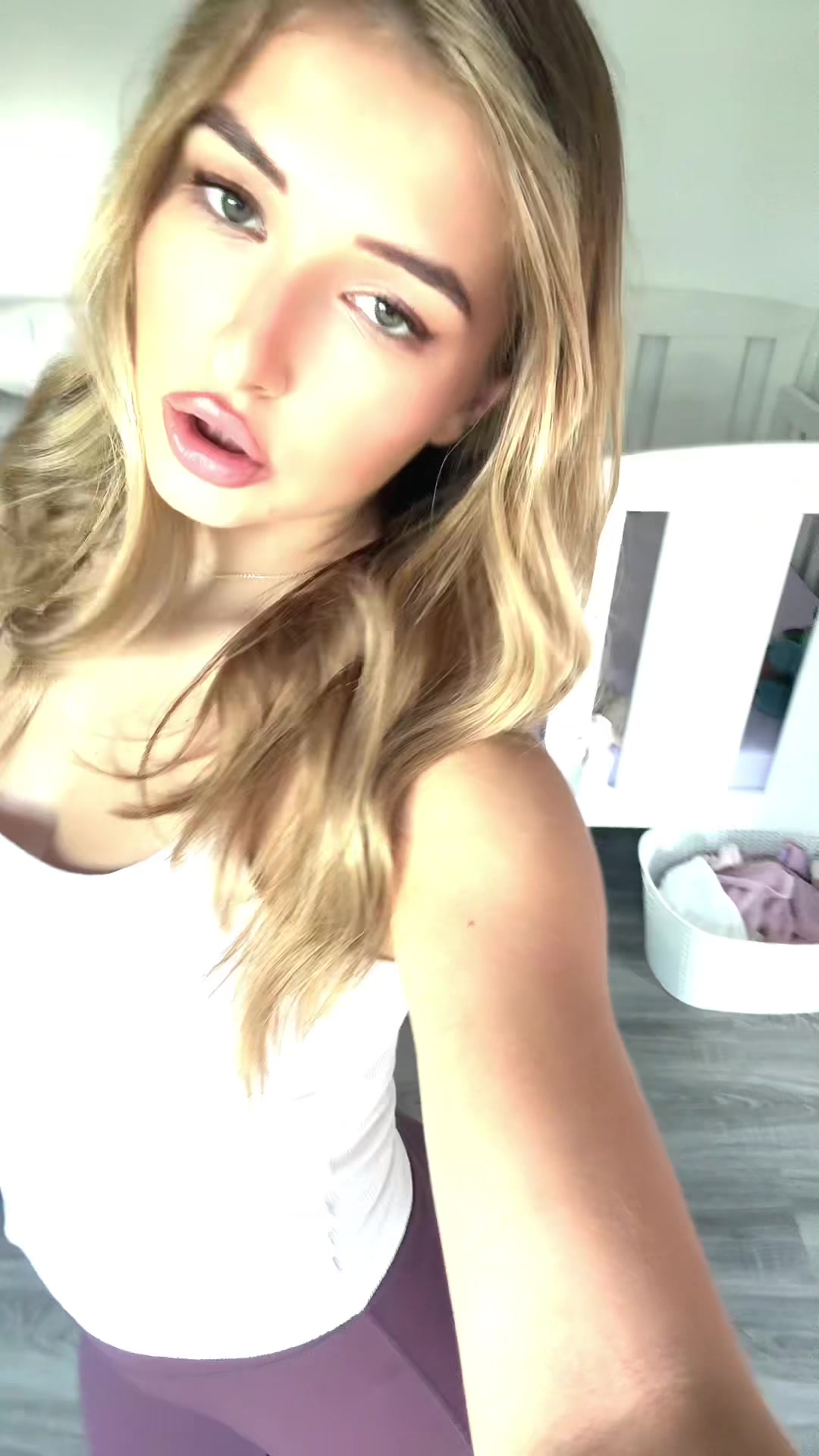 @ivaristovicc