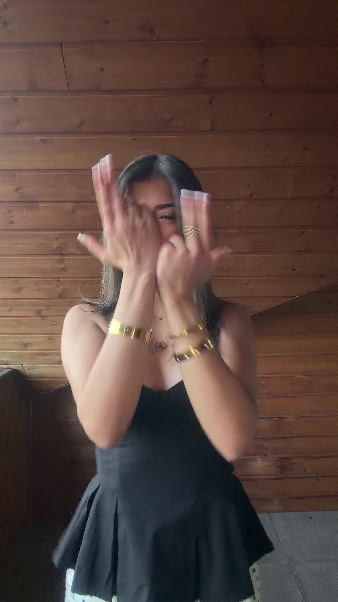 @&Ouml;zge