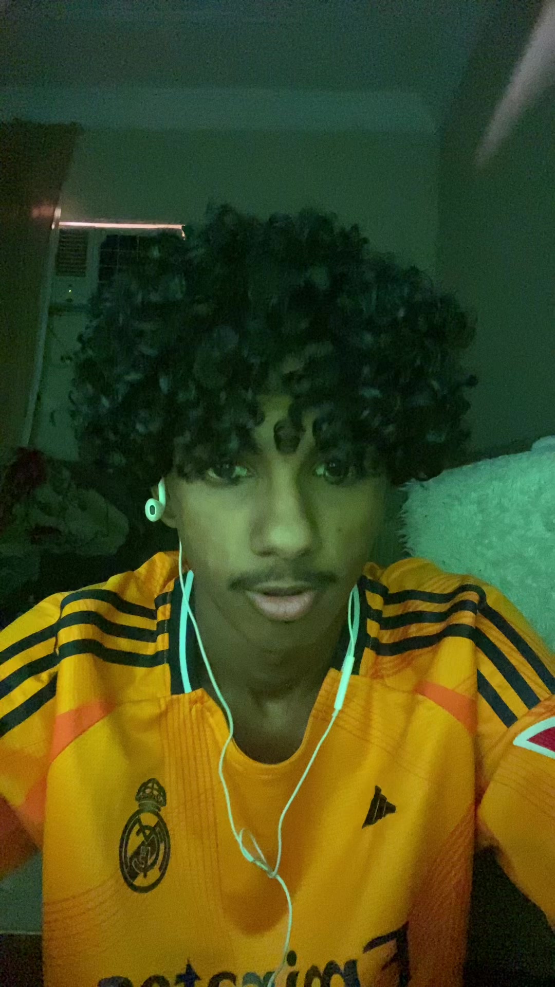 @أسوم