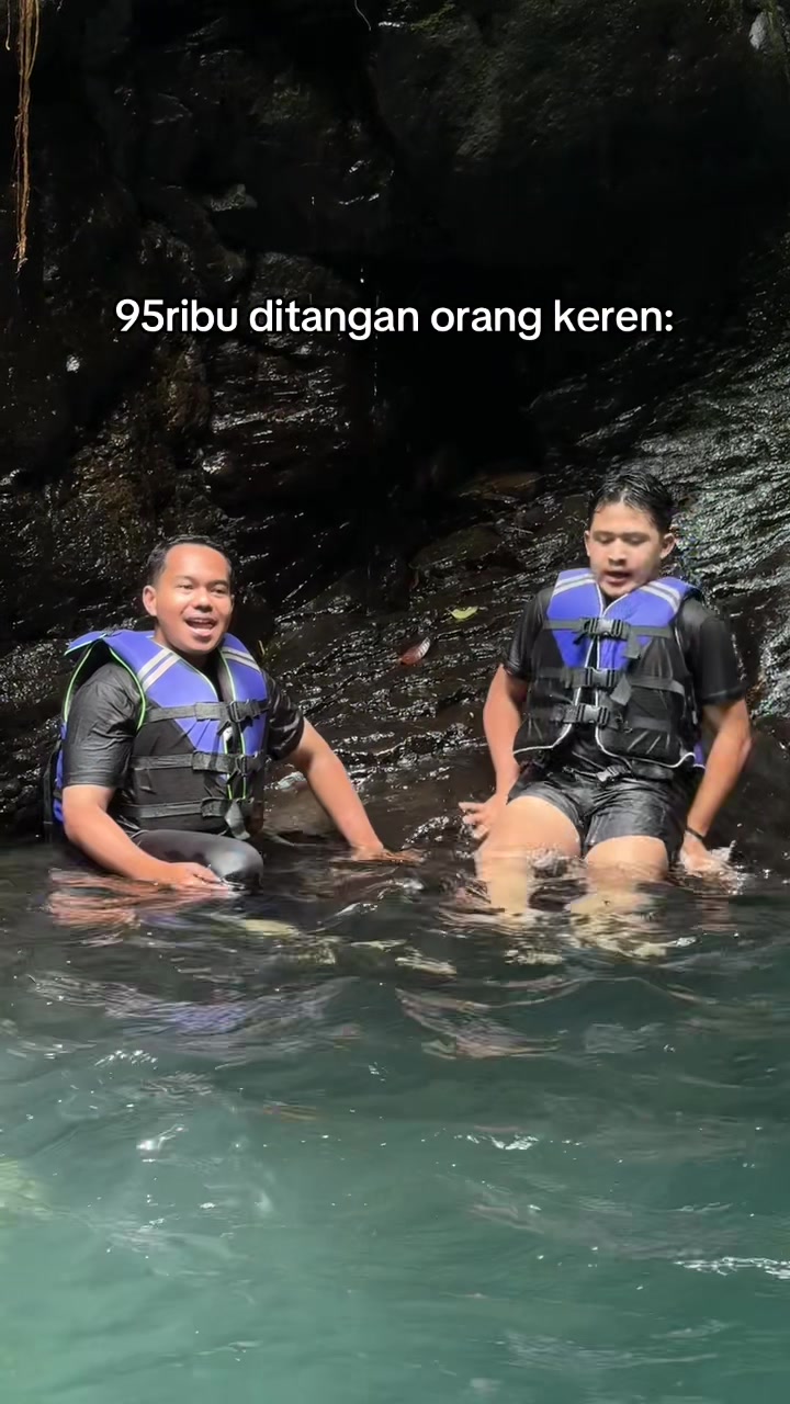 @Curug Naga Treking Bodyrafting