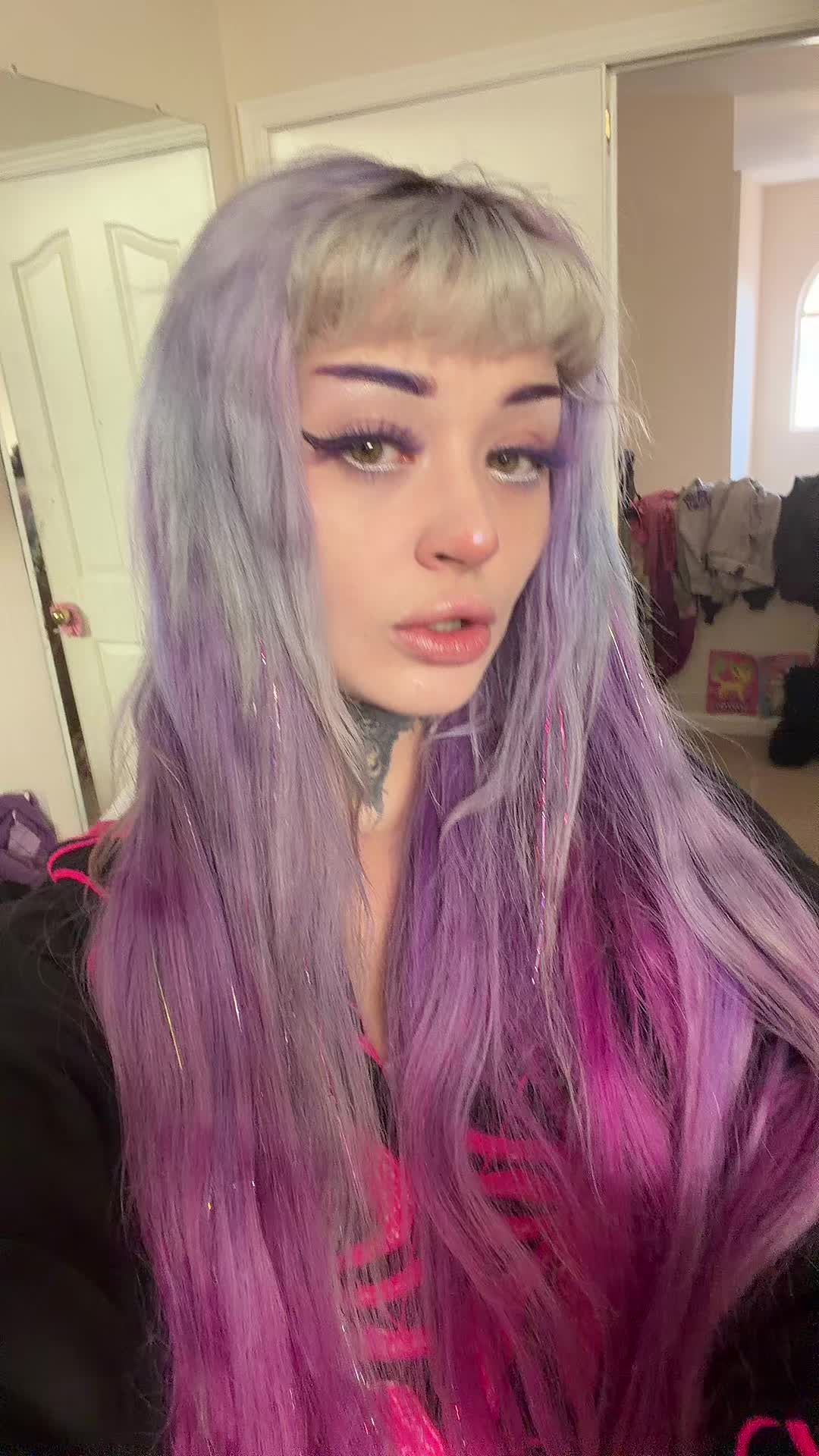 @Minitruckbabe 🔧