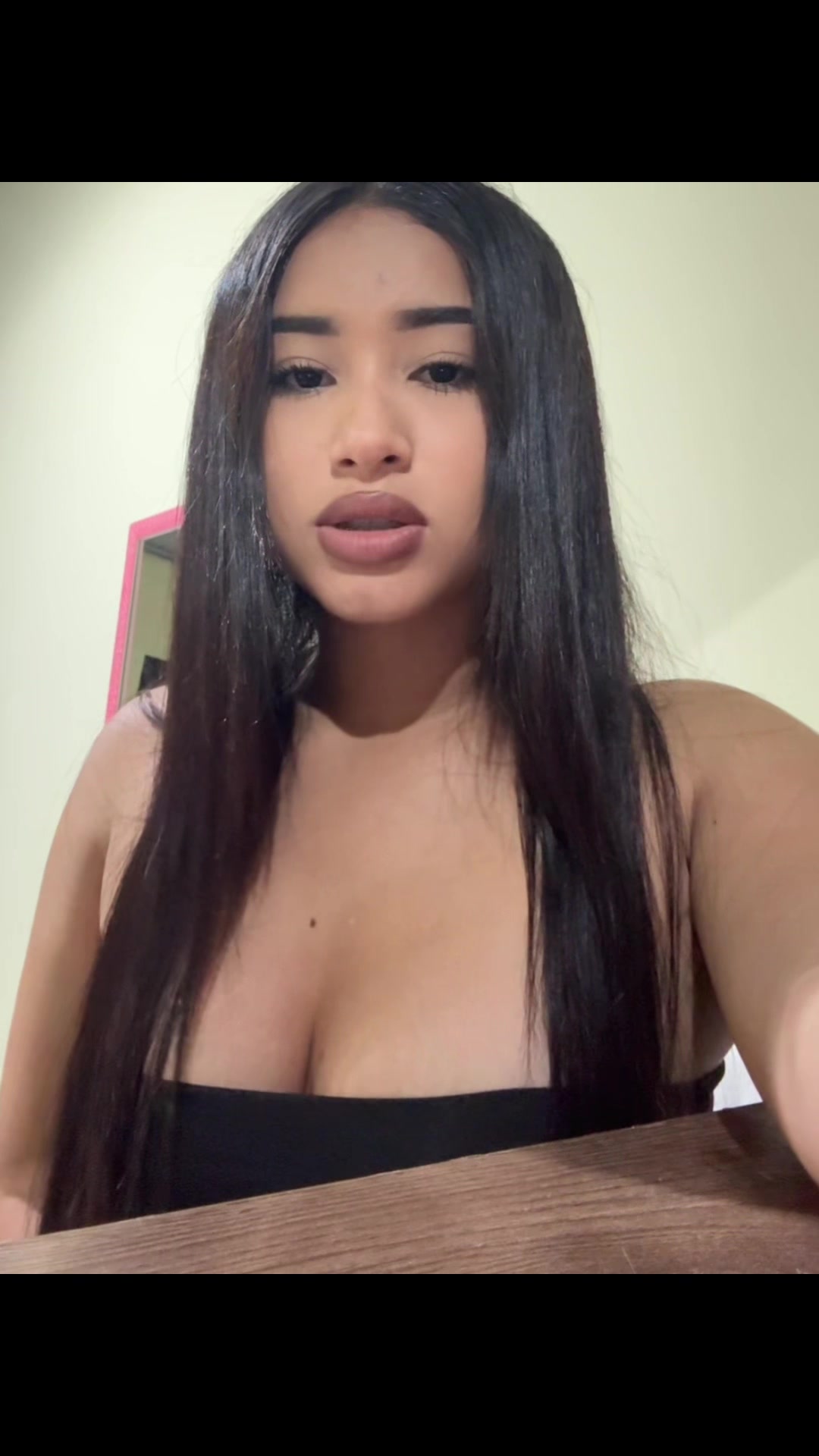 @𝓛𝓮𝓸𝓷𝓮𝓵𝓪