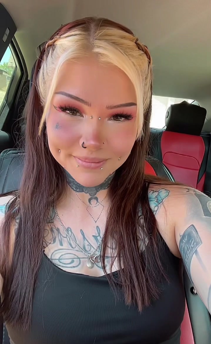 @𝑺𝒉𝒂𝒏𝒂