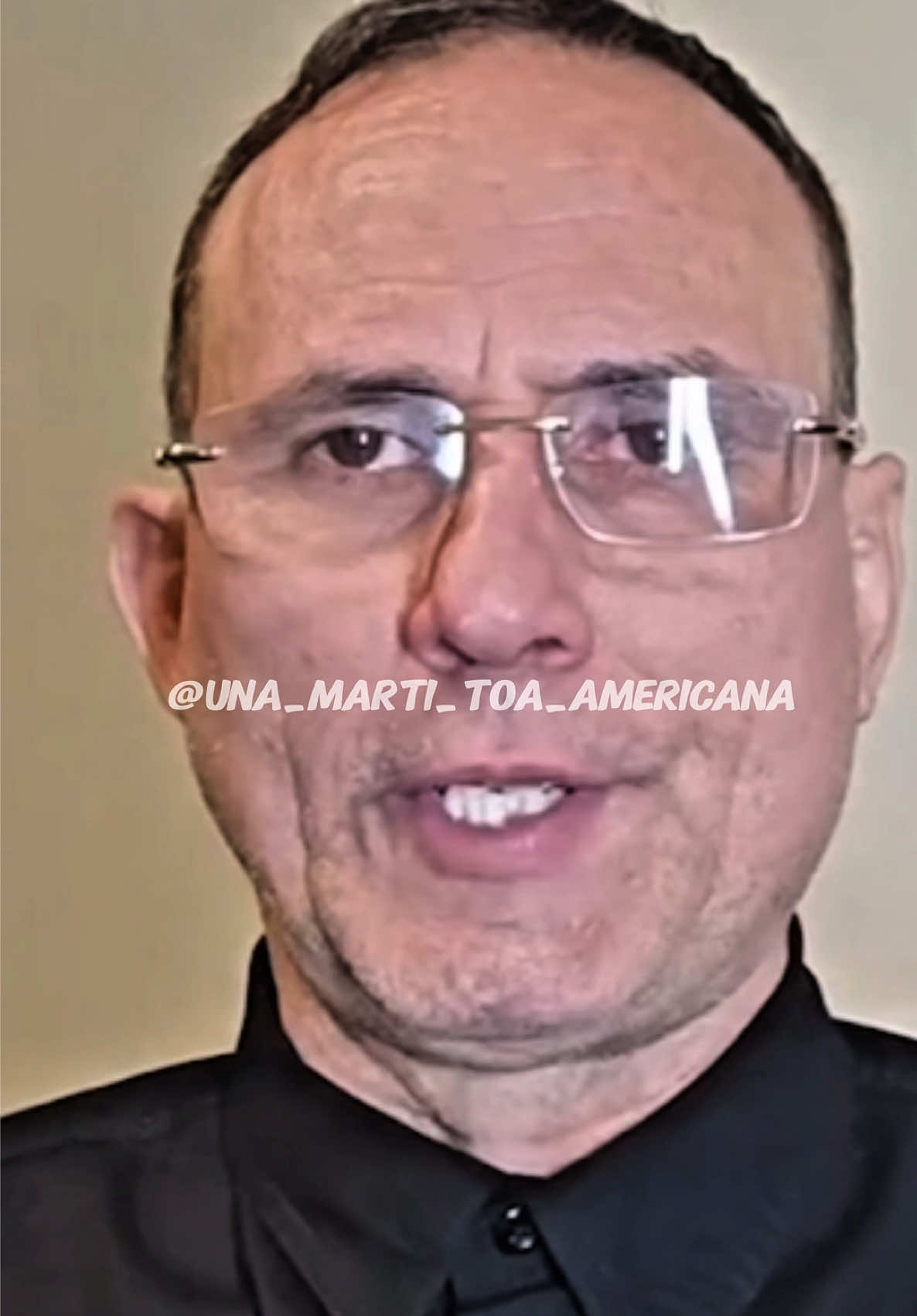 @una_marti_toa_americana