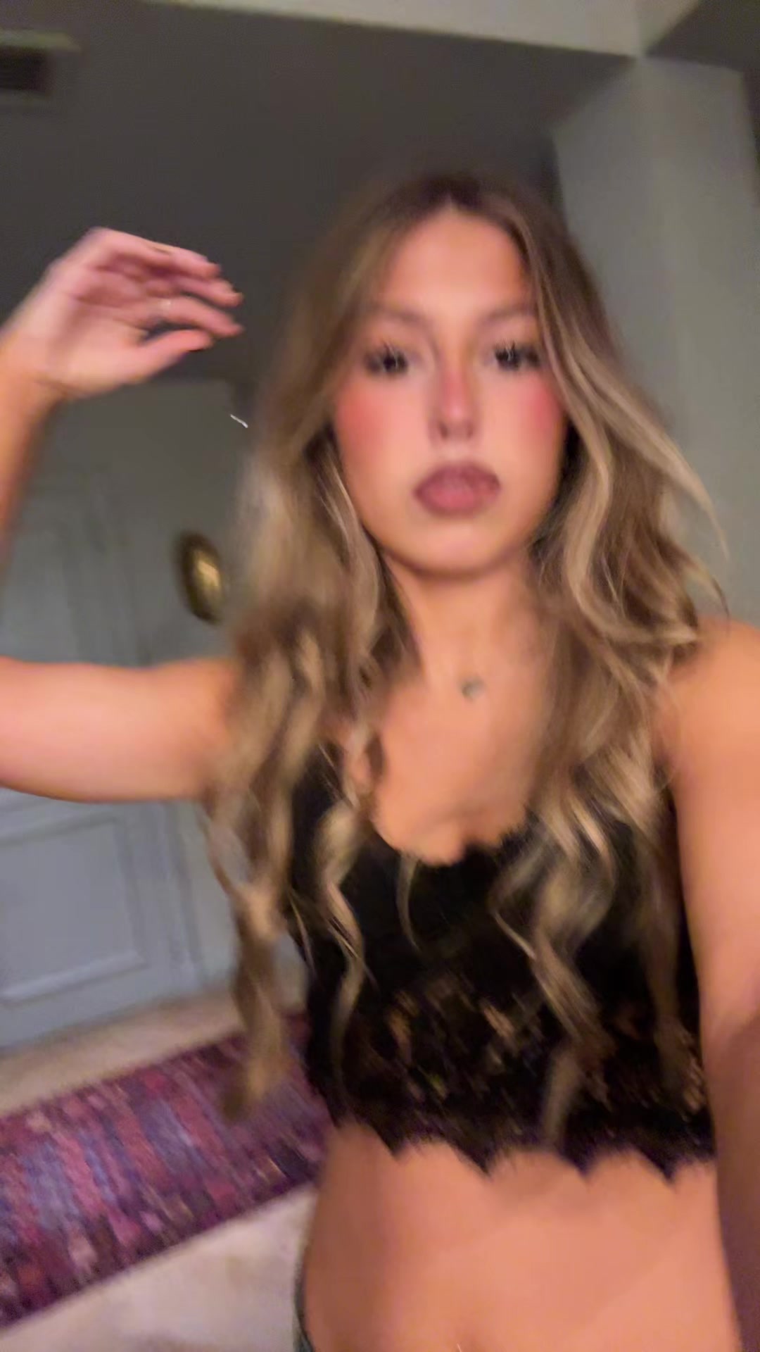 @Mia