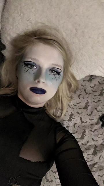 @🤍🖤