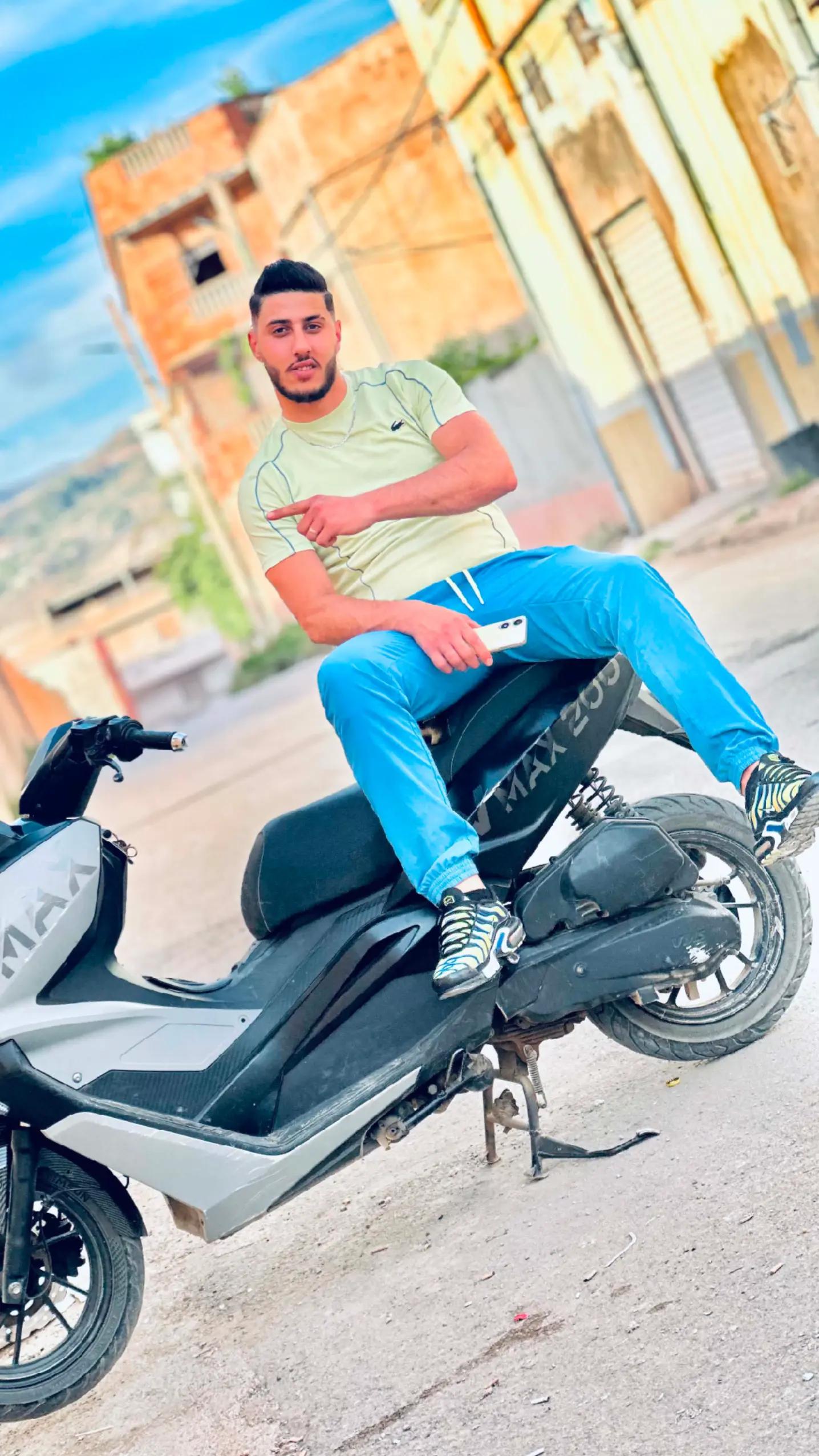 @꧁MaLik_Baouech꧂🐊❤️