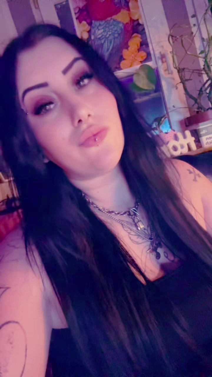 @Jackie😈🖤🌹