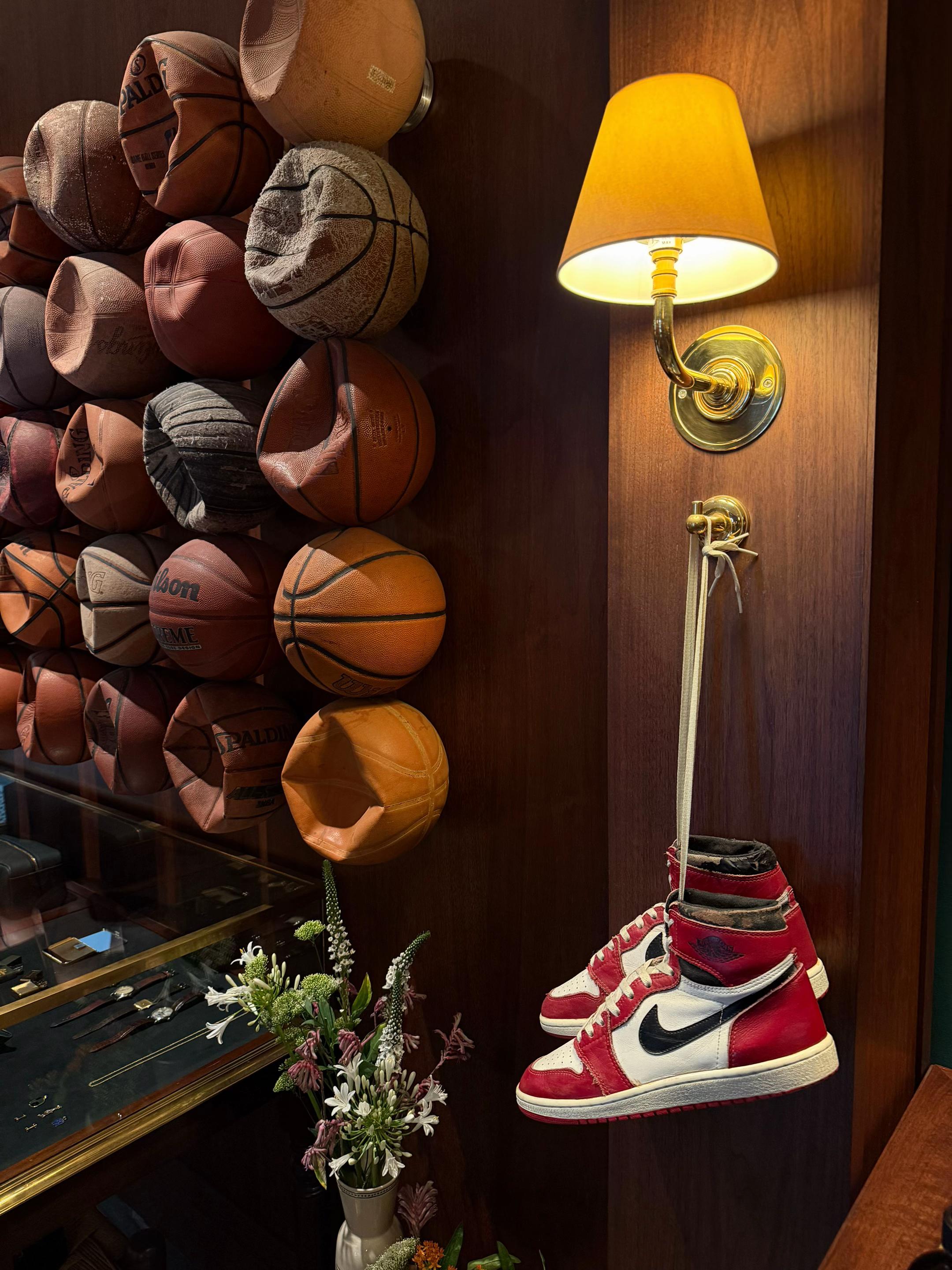 @Joe Hughes│SNKRS & Streetwear