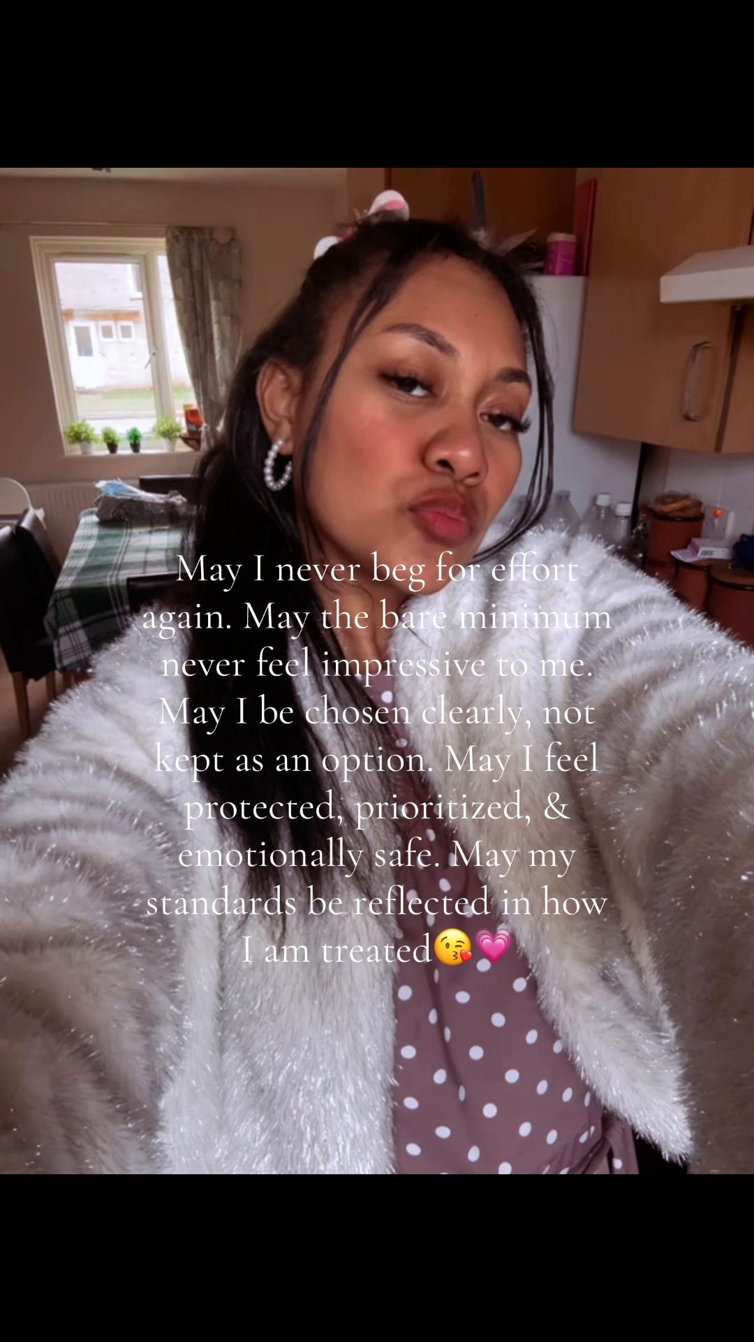 @Anne💖🦋