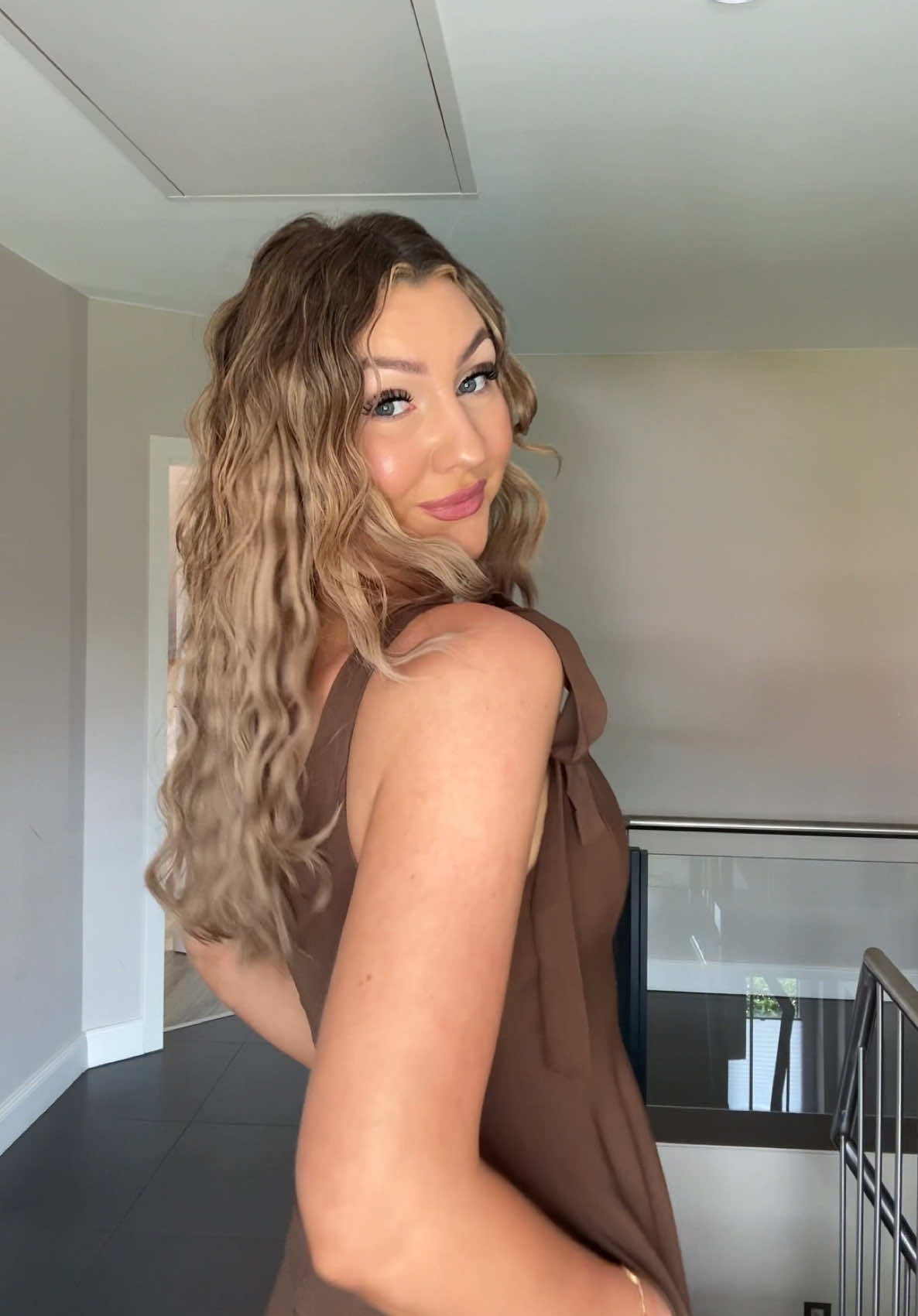 @kristinathrills