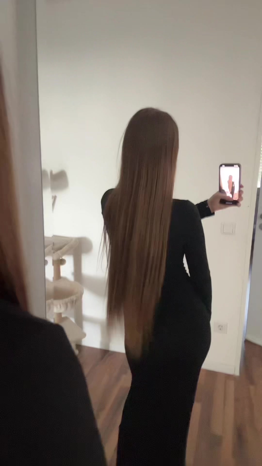 @𝑚𝑒𝑙𝑖𝑛𝑎