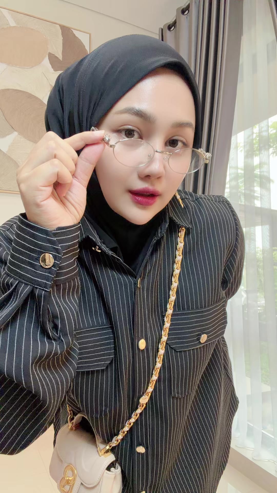 @𝐑 𝐄 𝐒 𝐓 𝐘