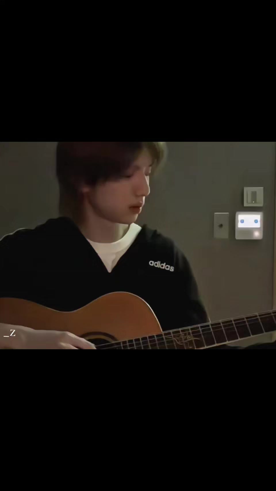 @Zai
