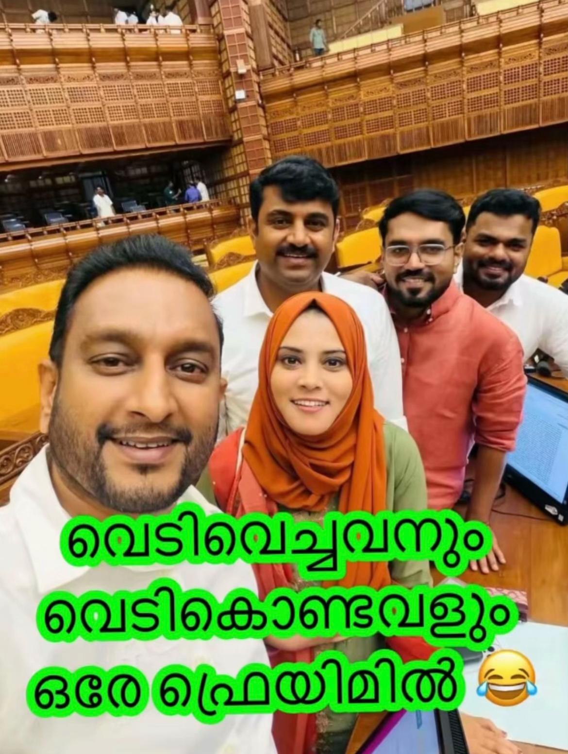 @🤍 CoMrAdE &hearts;️