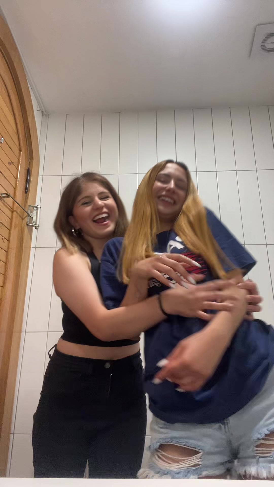 @sadisela