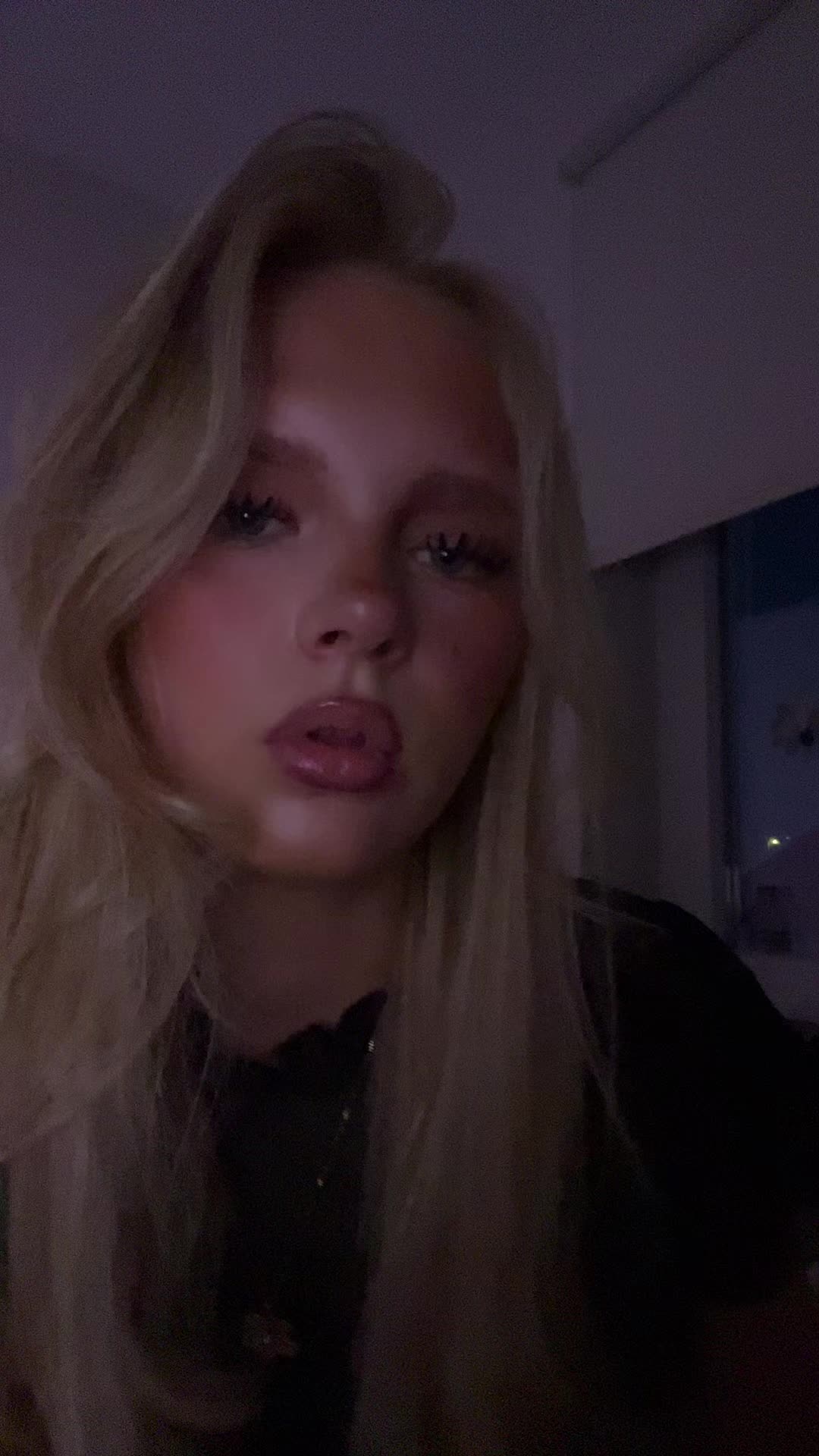 @Lova