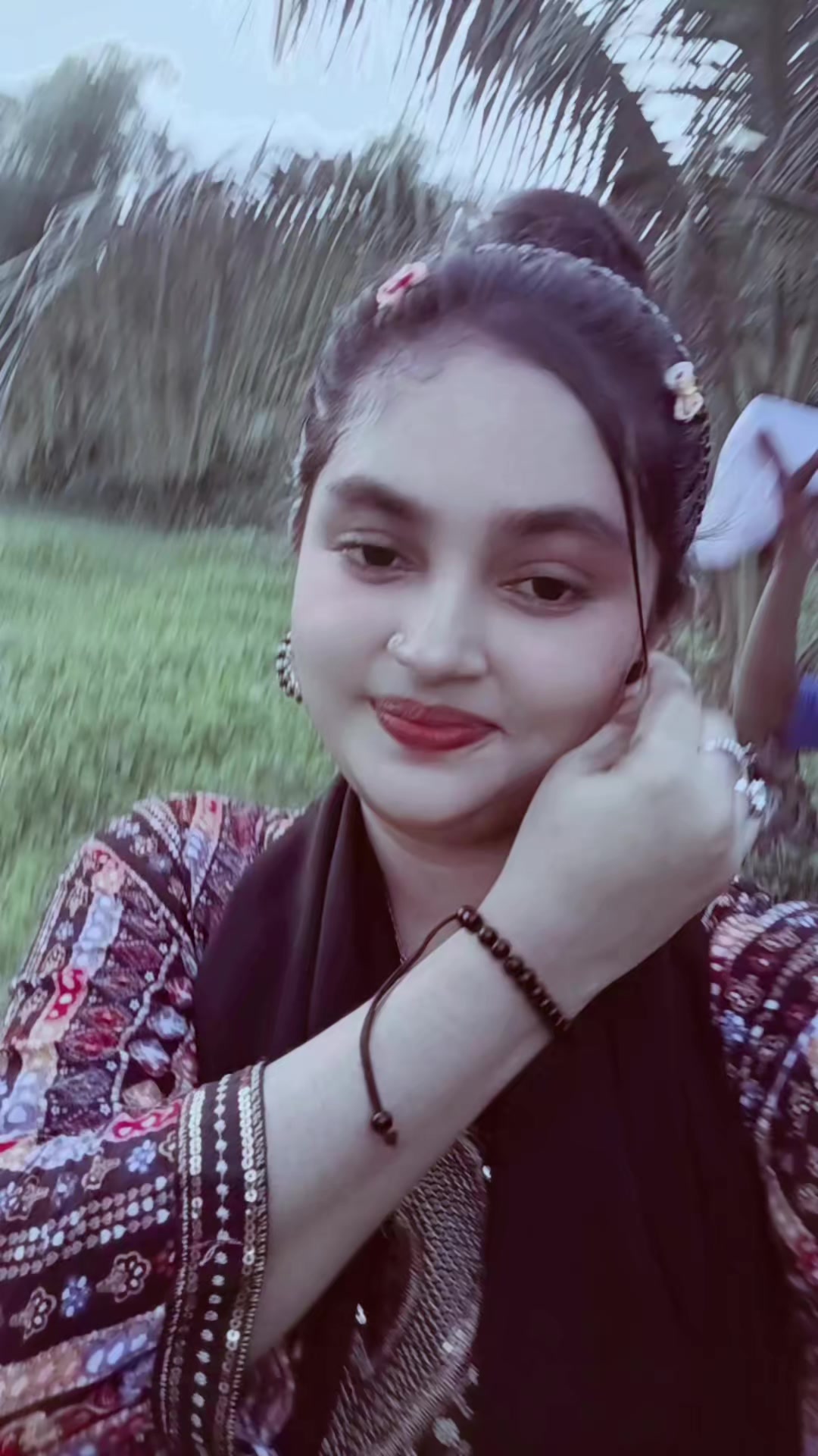 @sanjida 'r Ammu ( tanjila )🌸