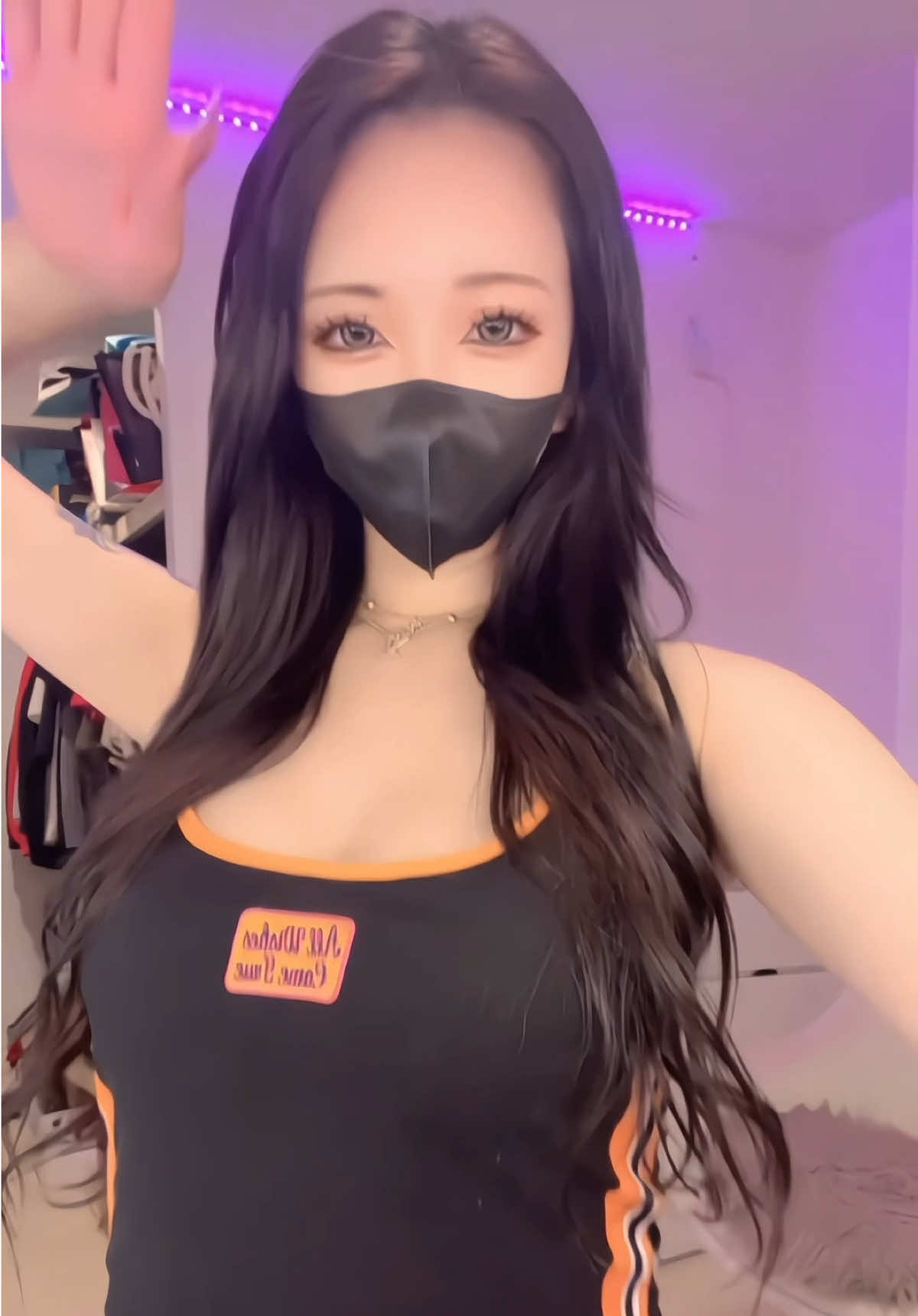 @🎭𝑯𝒊𝒏𝒂🐣🐱