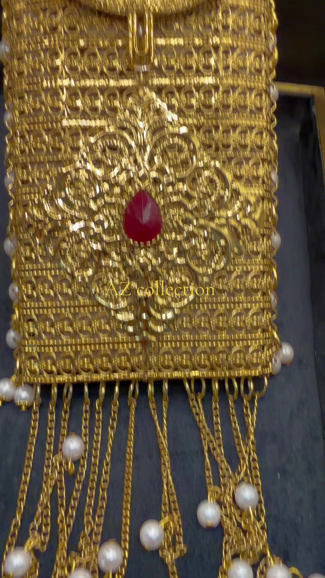 @AZ Collections
