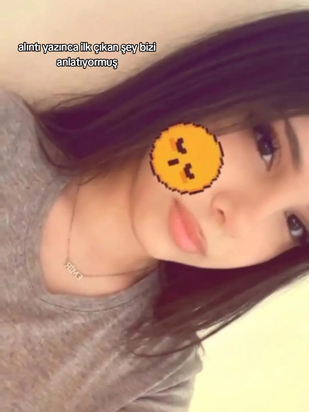 @🦦
