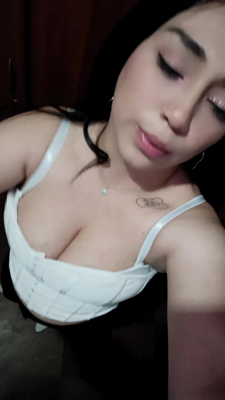 @🤩👩&zwj;👦Angie Rueda🥰👼🏻👣