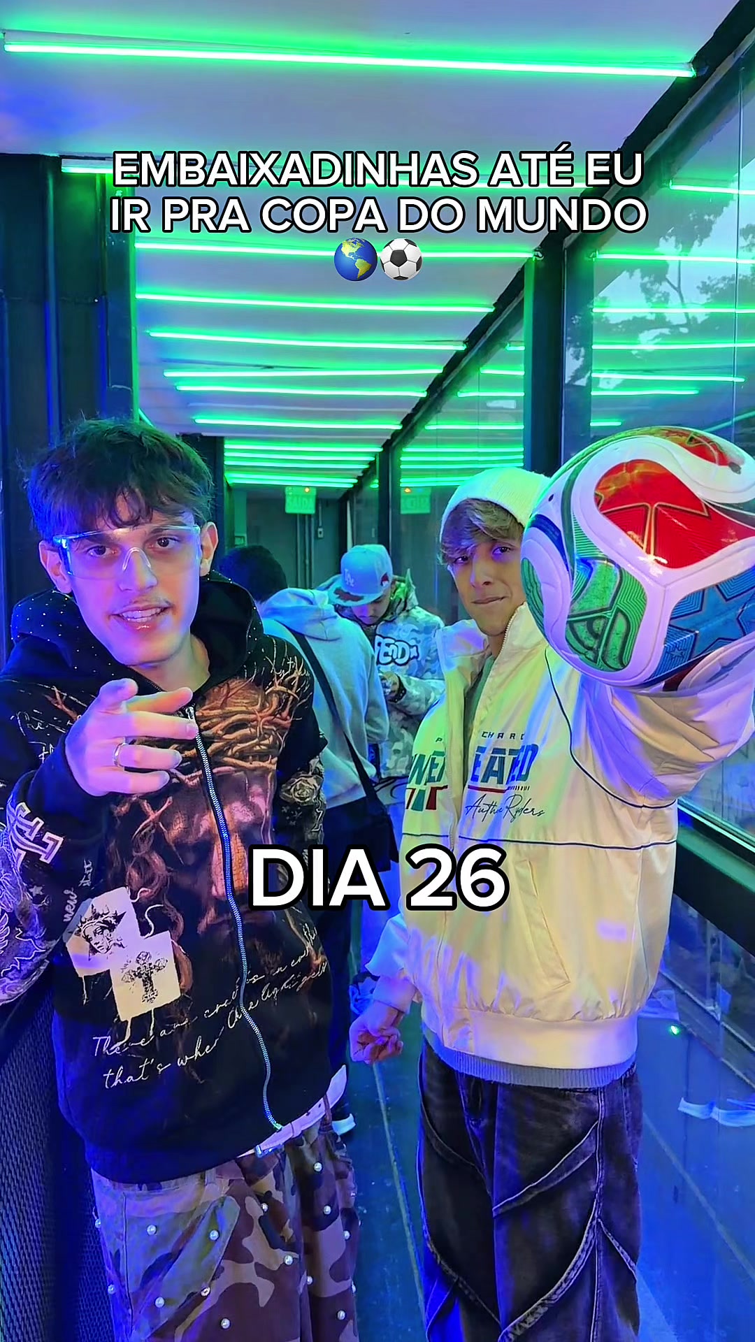 @Felipe Mostaphia