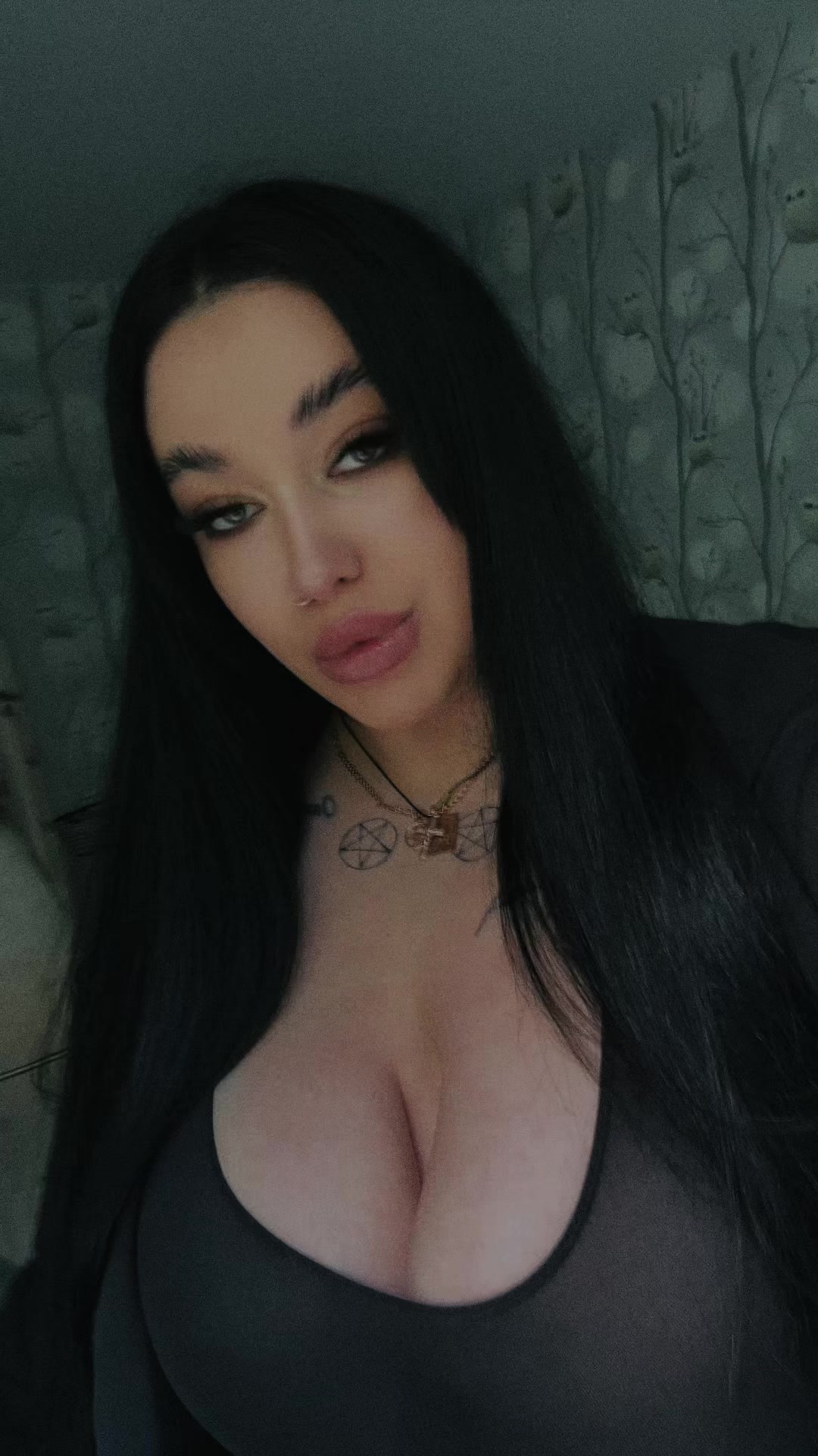 @HELGA_PATAKI