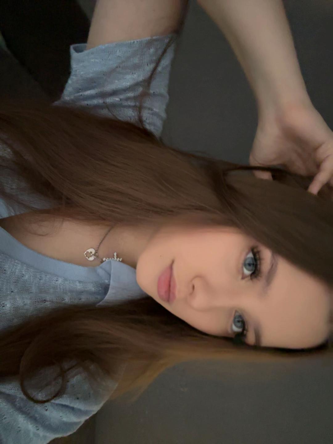 @𝑫.𝑫.🐈&zwj;⬛