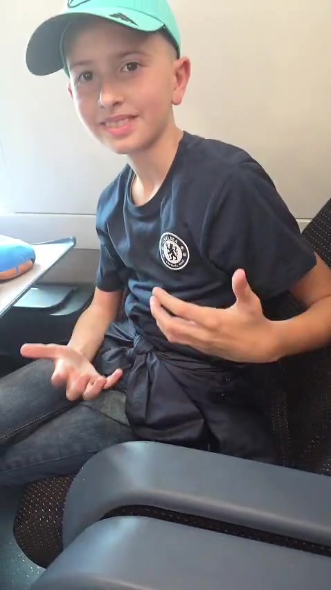 @Gaez18