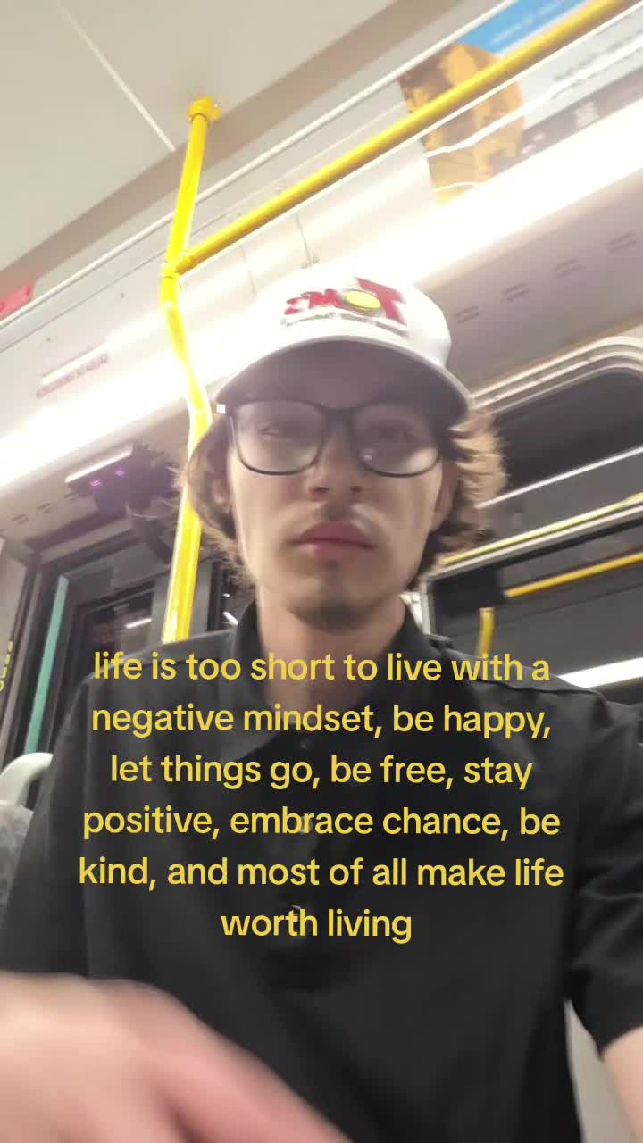 @￶