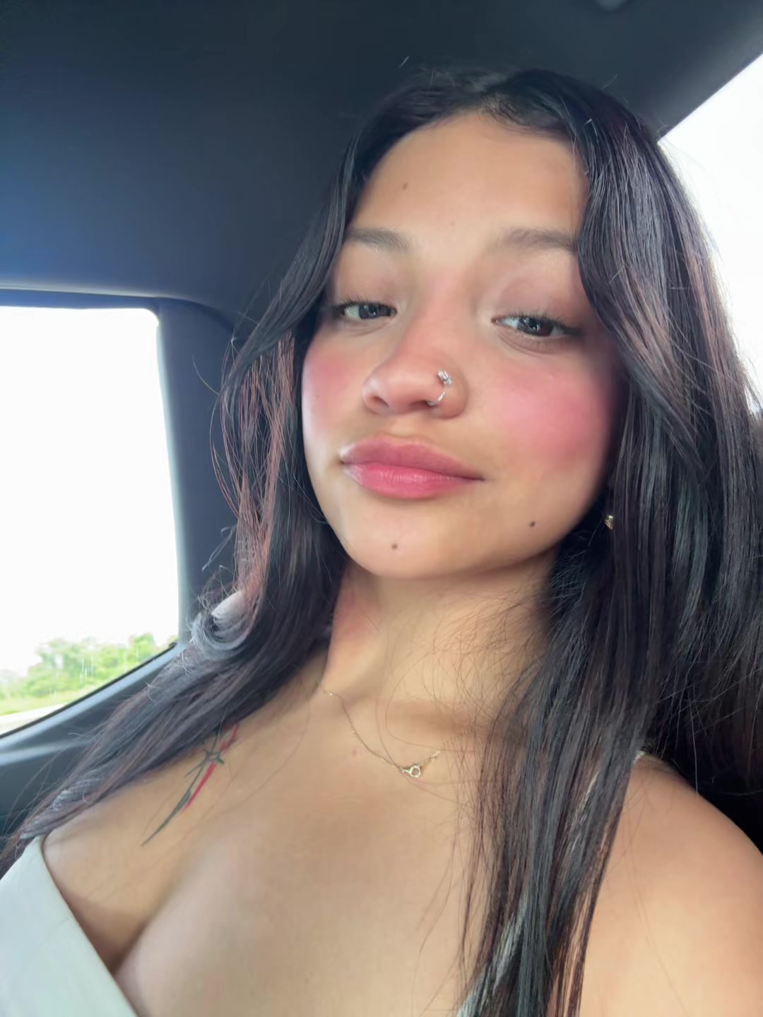 @<<3