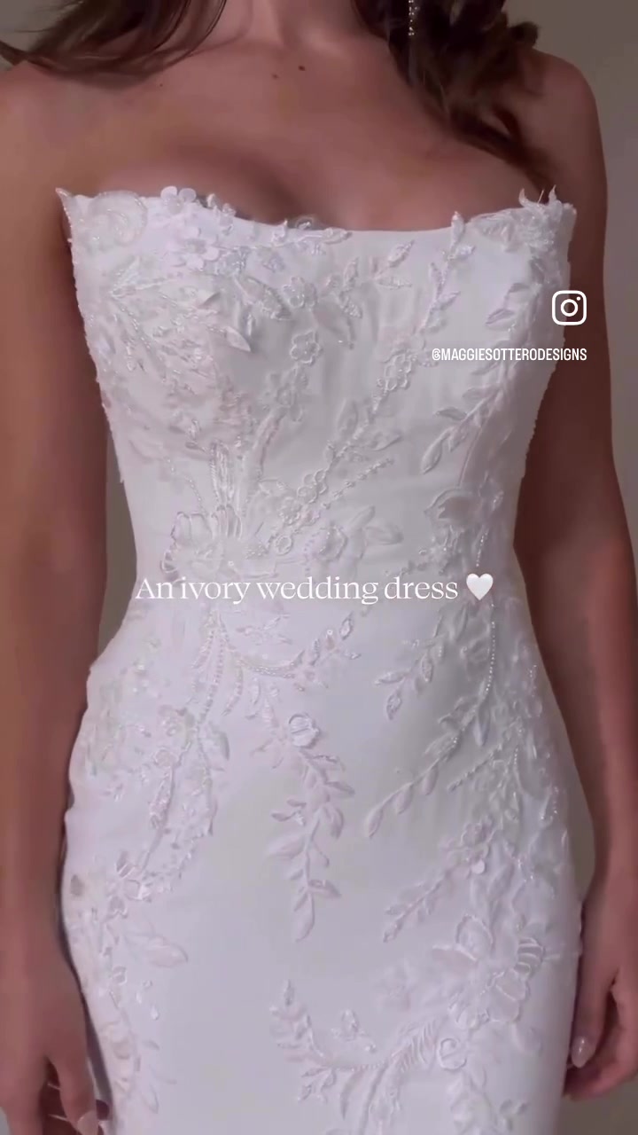 @Tiffanys Bridal Boutique LLC