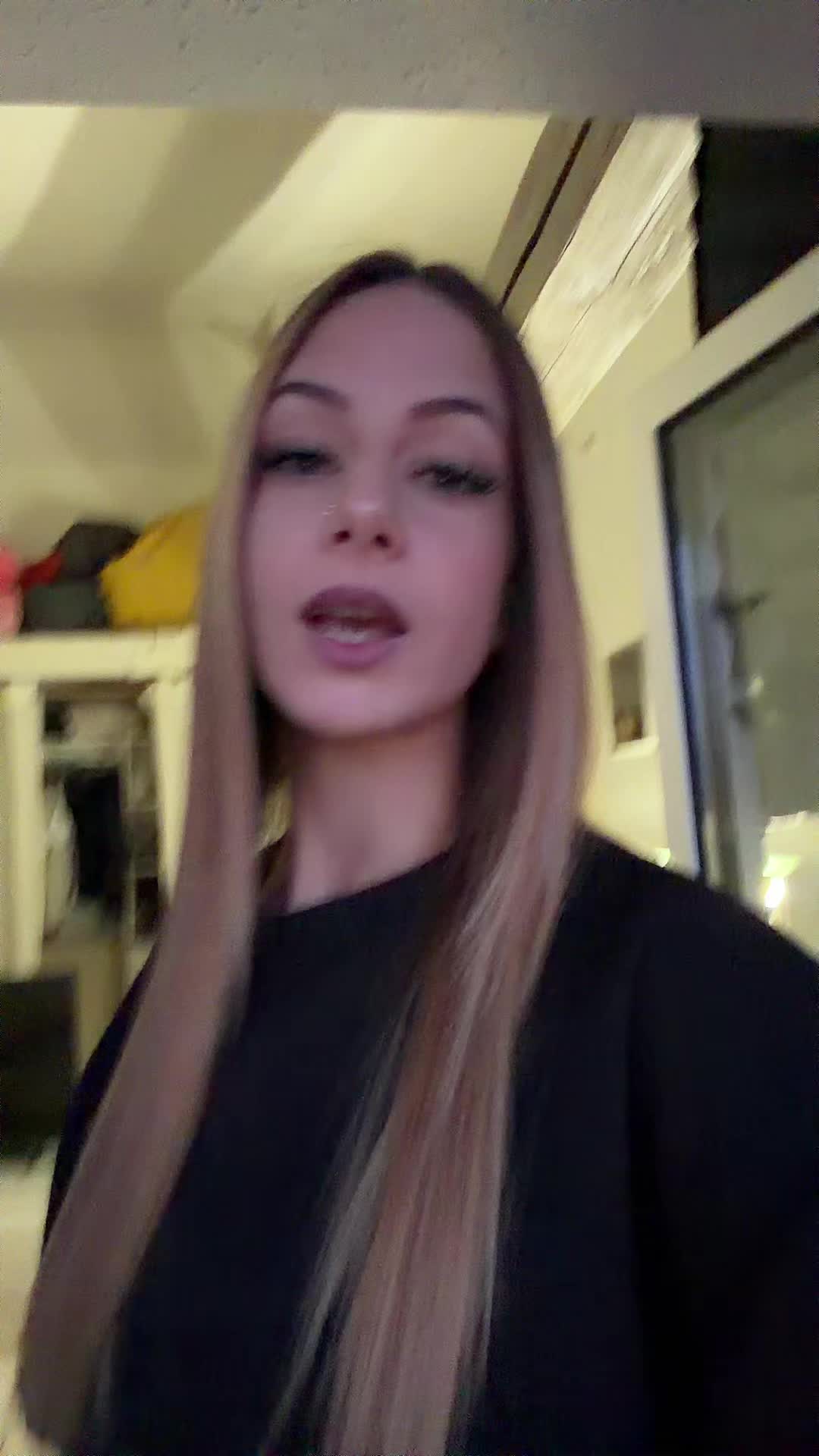 @𝑙𝑖𝑙𝑜𝑢