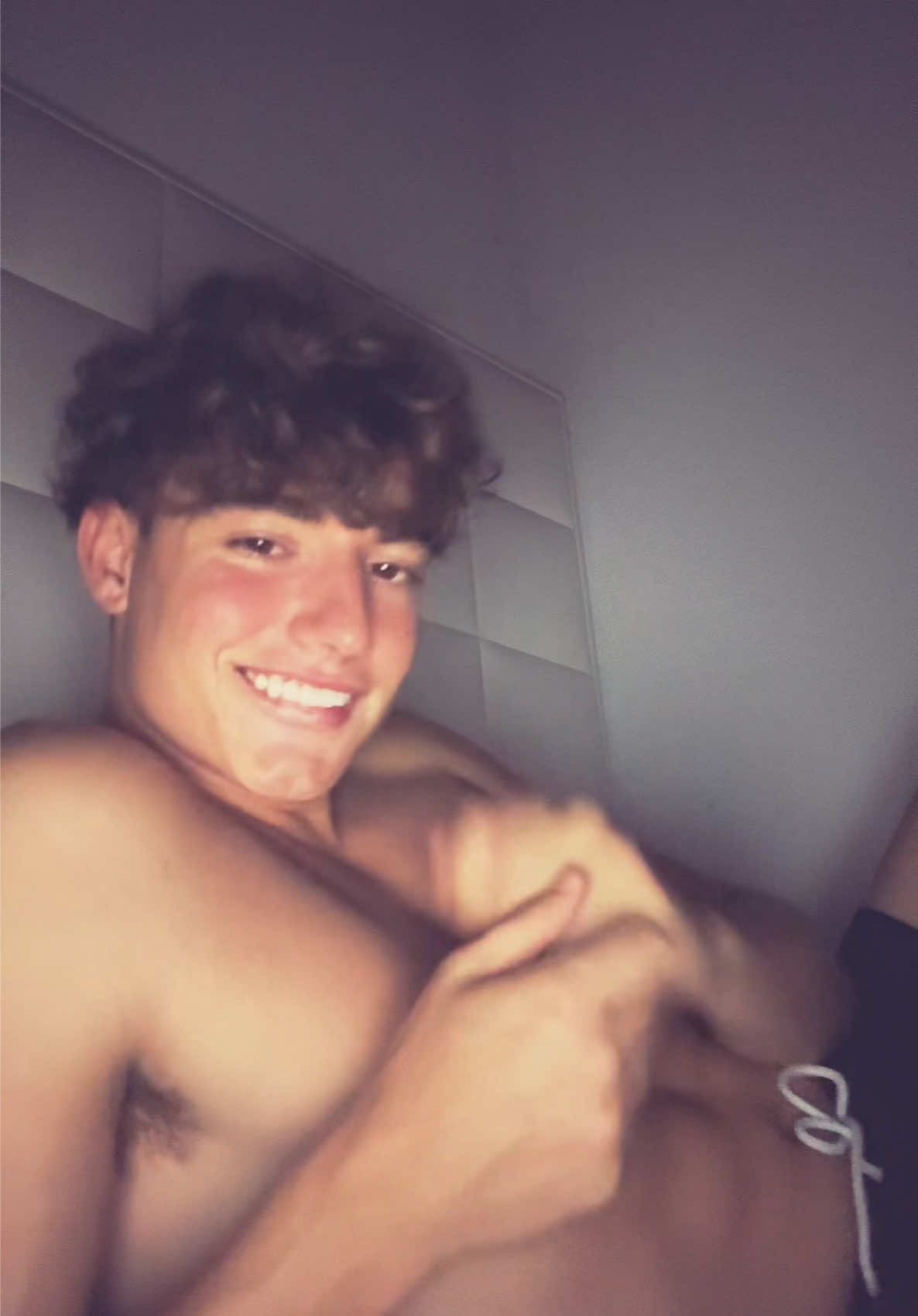 @alexmerii