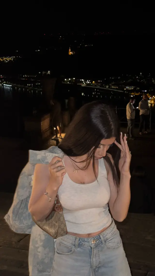 @𝐂𝐡𝐨𝐜𝐡𝐚