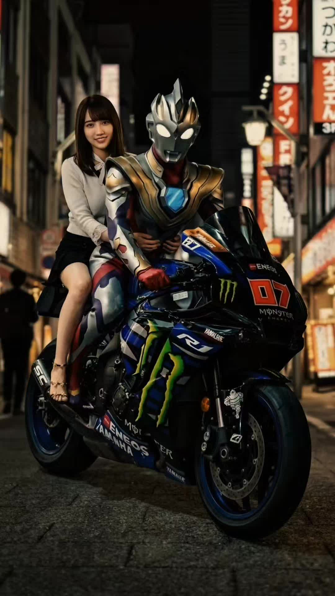@Ultraman_Trigger_