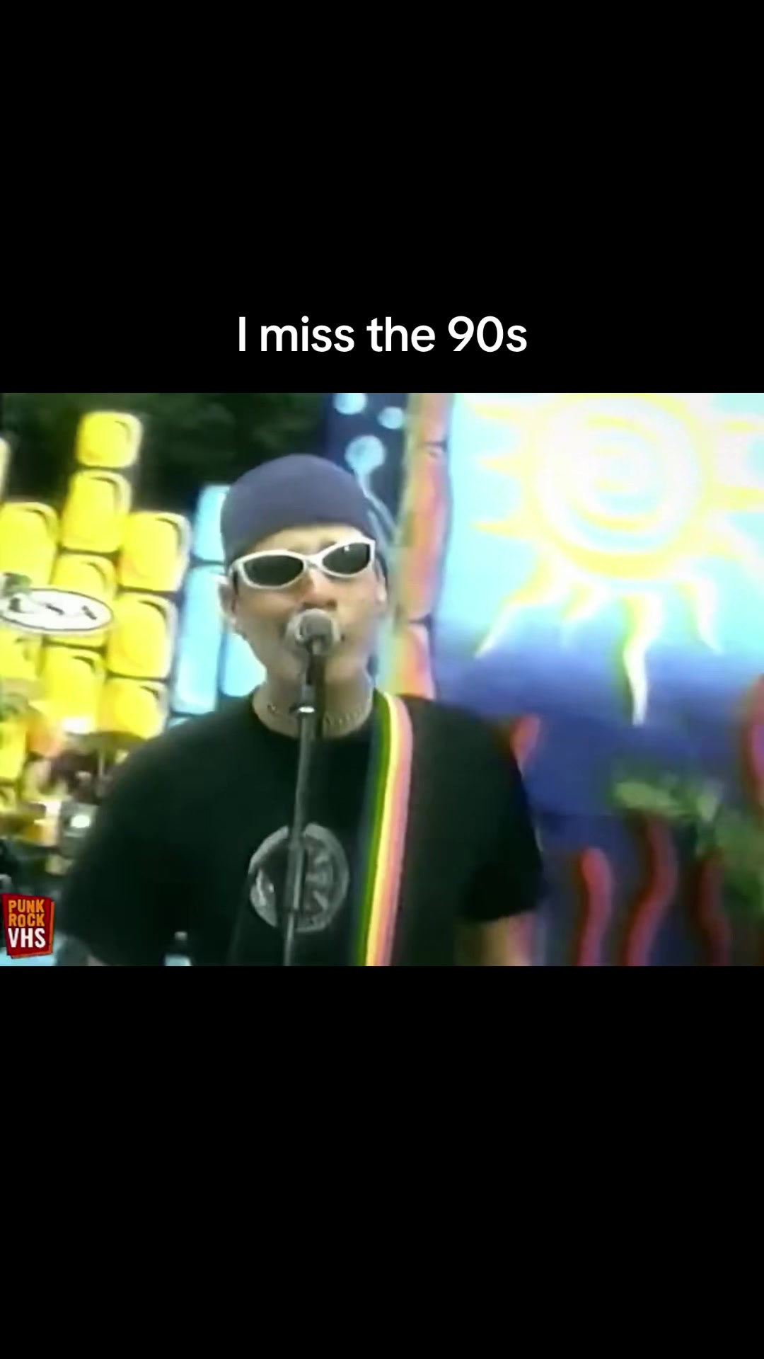 @Blink-182 Fan Page