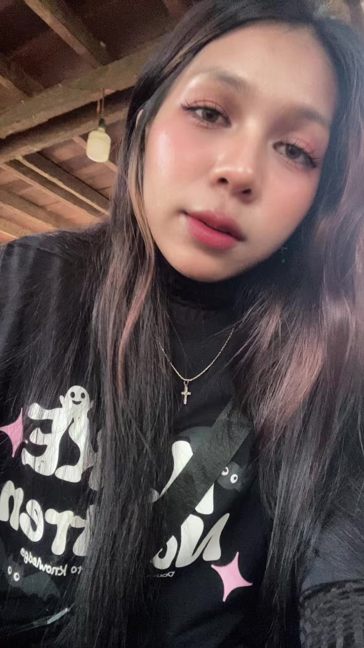 @Srey Neang ❤️️😘