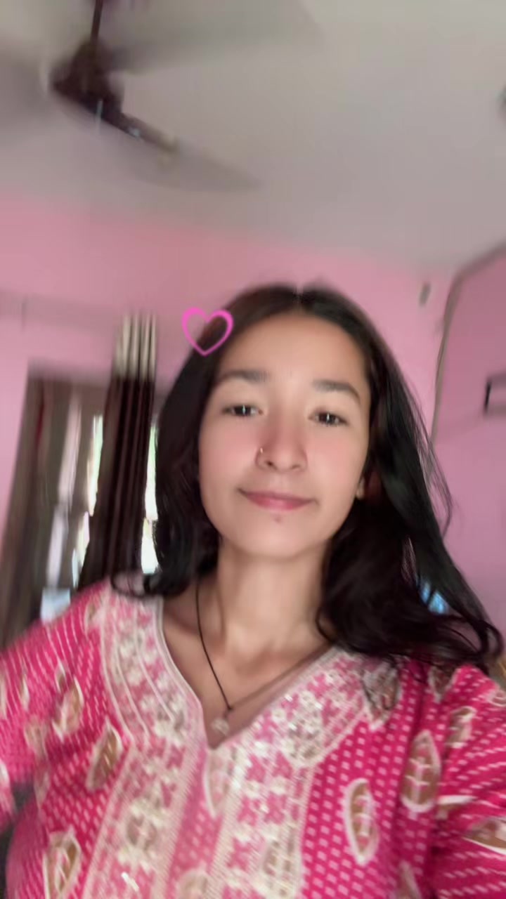 @NiLUuuu..>☘️🌙💐