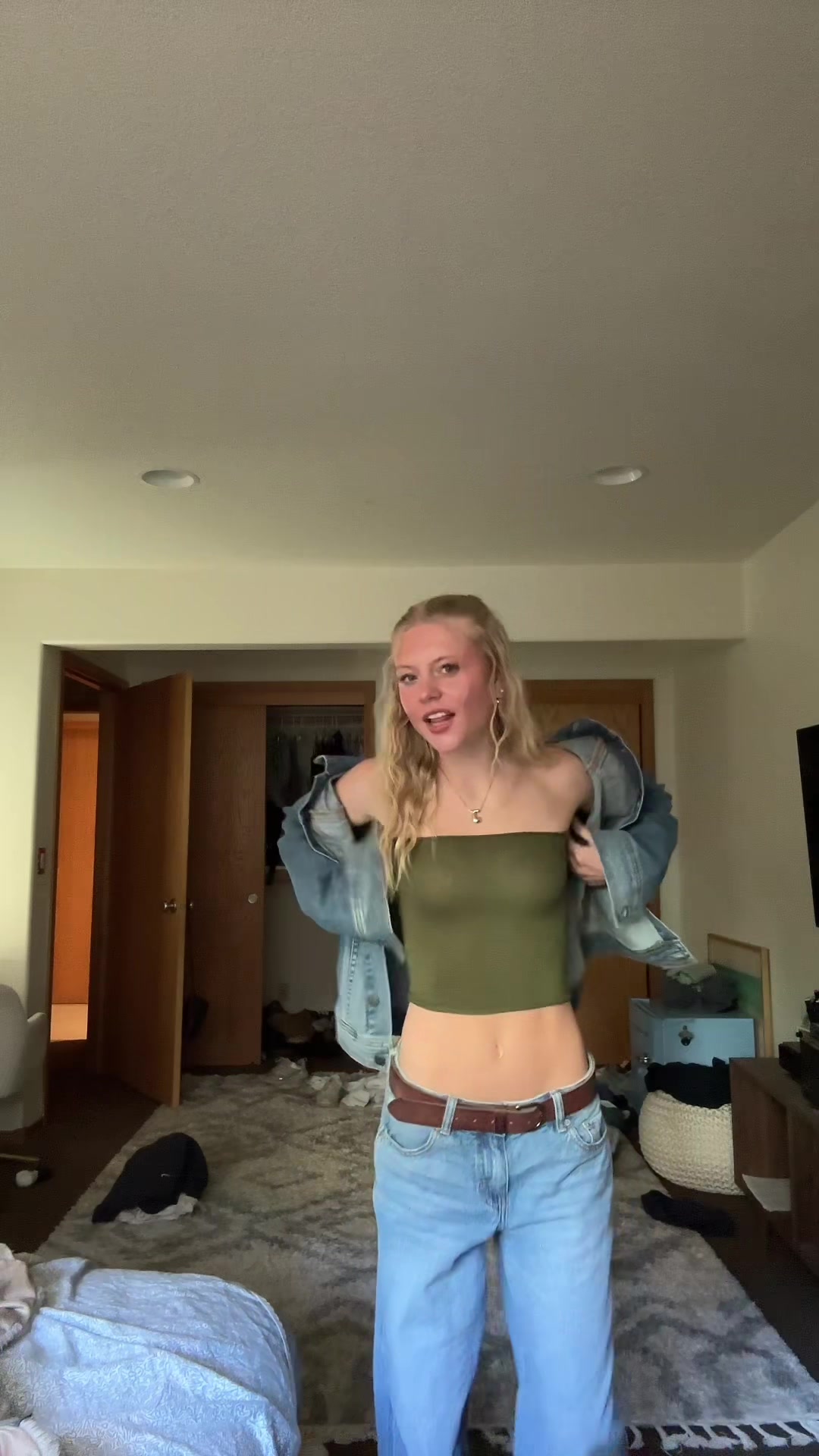 @janeyrae!