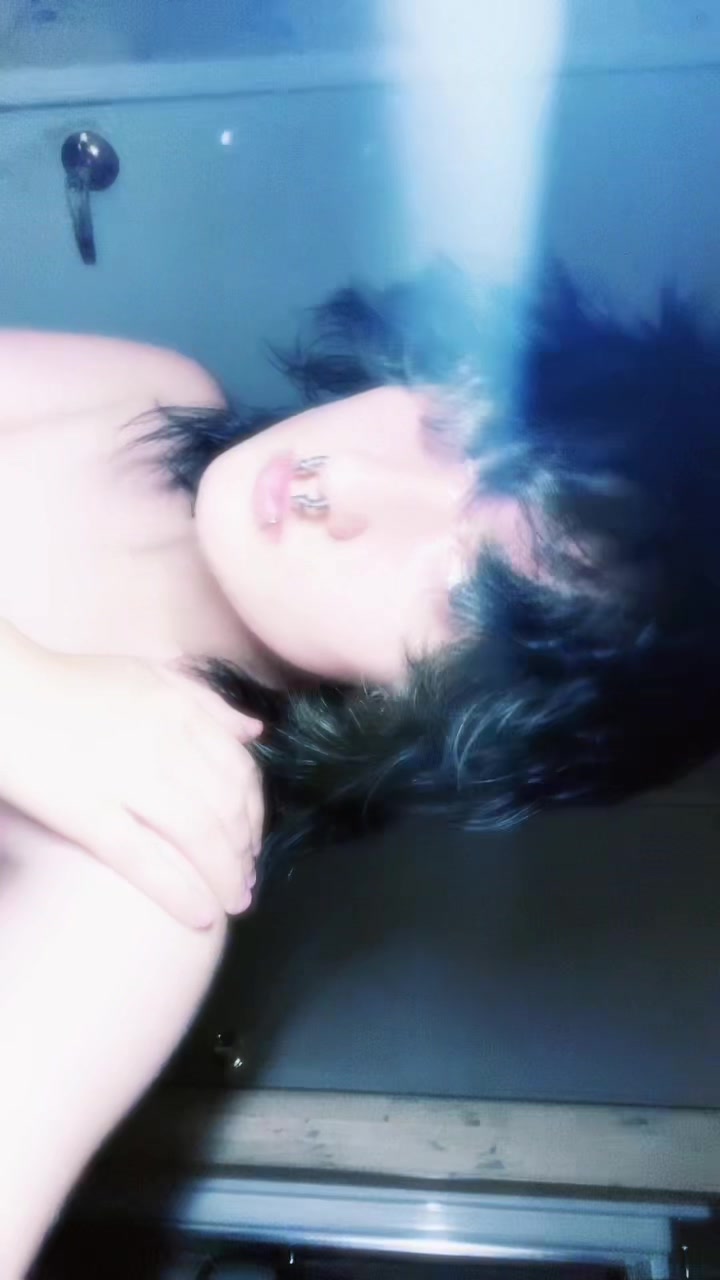 @◡̎ 𝙴𝚖𝚒𝚕