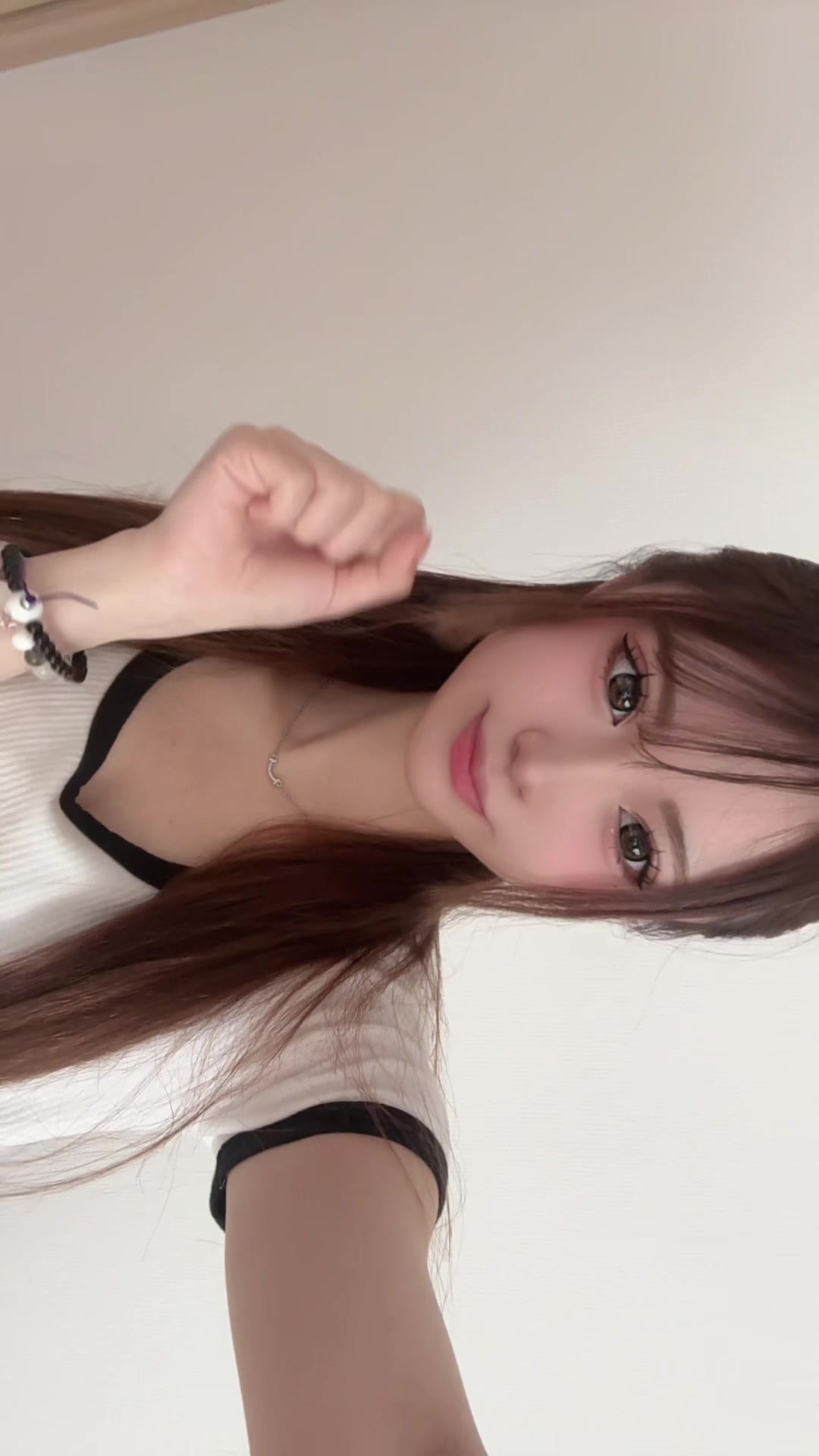 @実悠