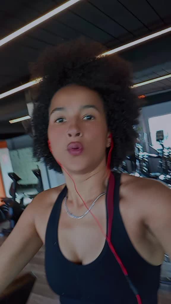 @Nádia