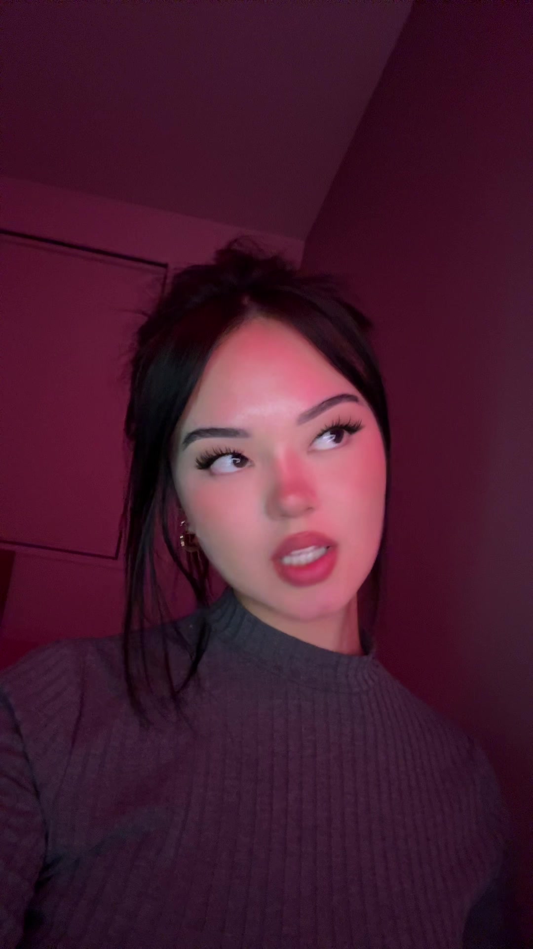 @chrissy