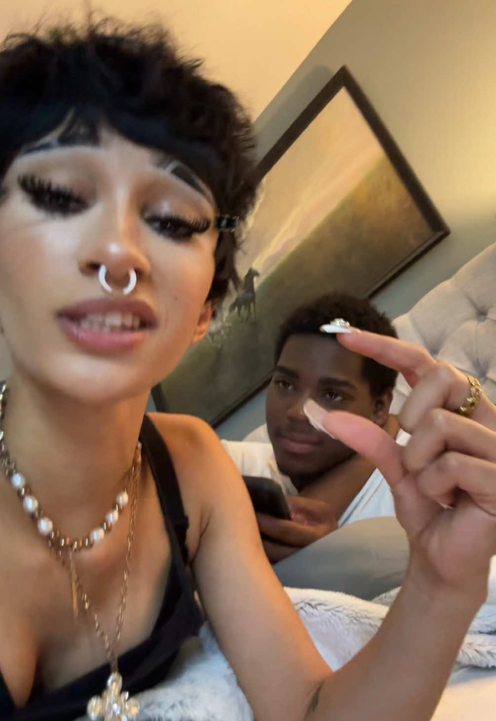 @🧛🏼&zwj;♀️