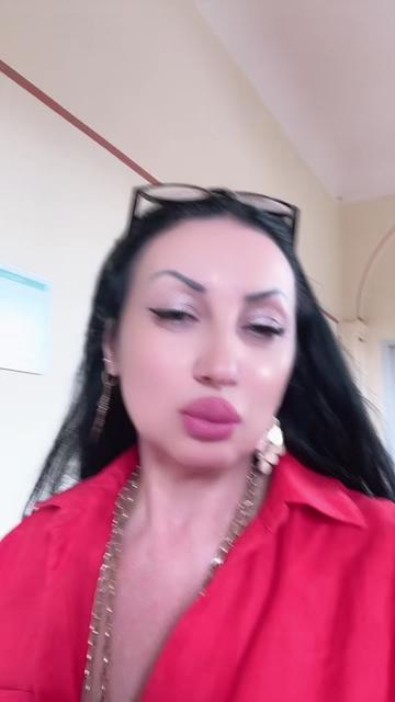 @Lara