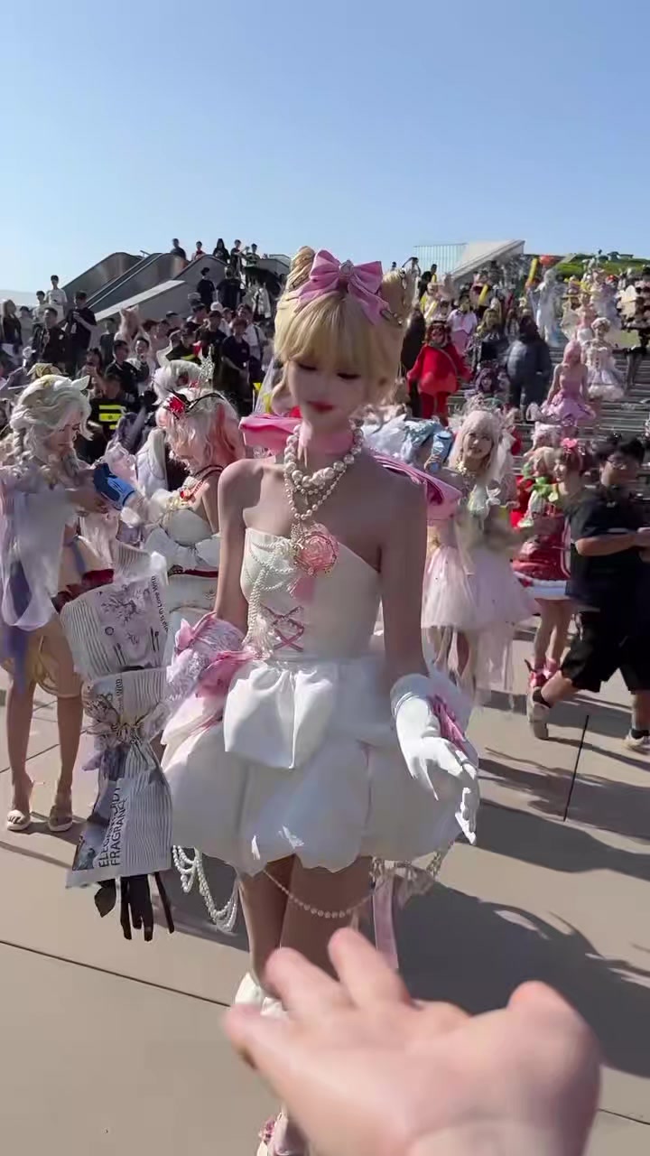 @x7cos