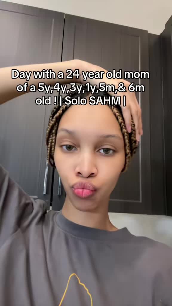 @🧸Life With Vanity SAHM x5🧸🩷