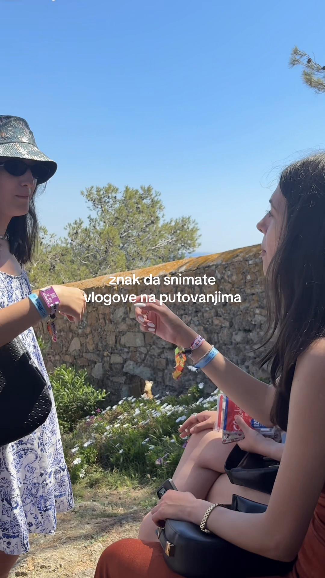 @Nina🌼
